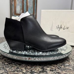 Style & Co. Women's Wiley Black Ankle Booties NEW 8